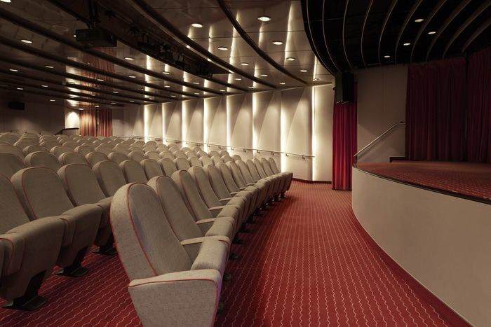 Hollywood Theatre
